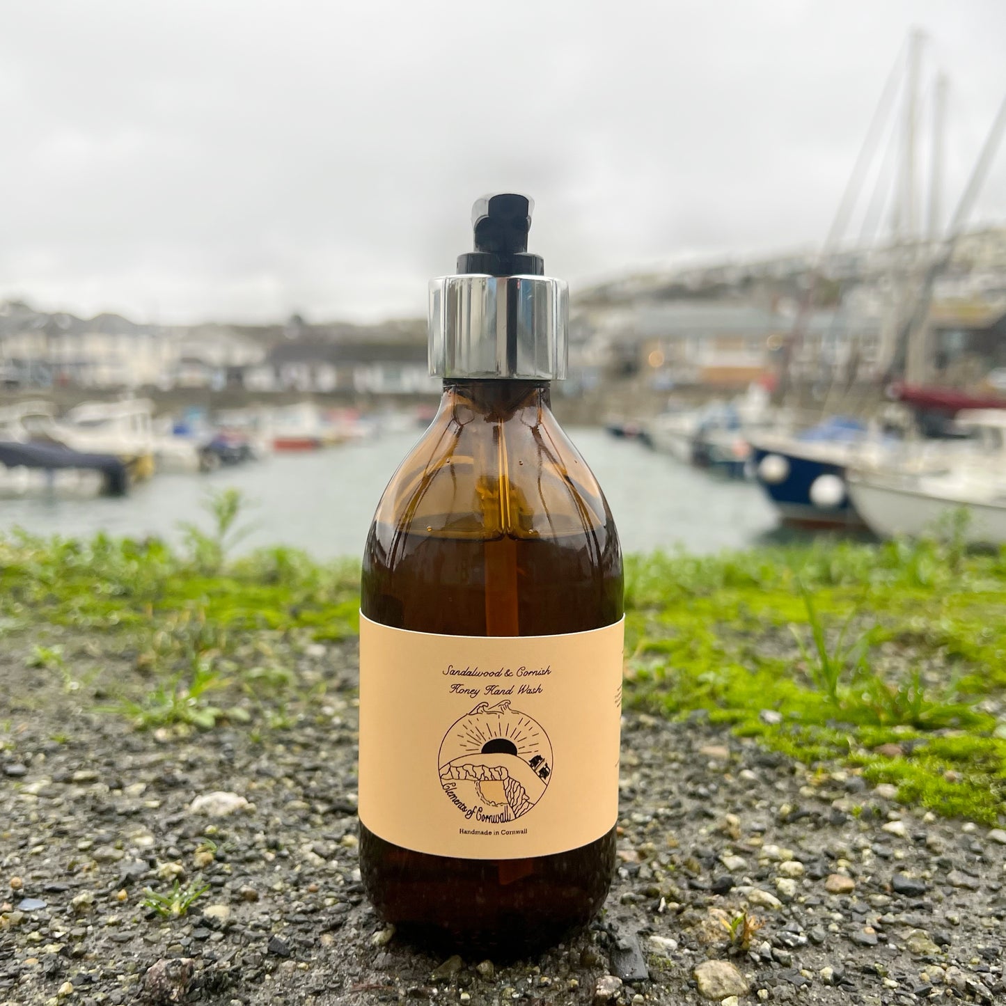 Sandalwood & Cornish Honey Hand Wash image 1