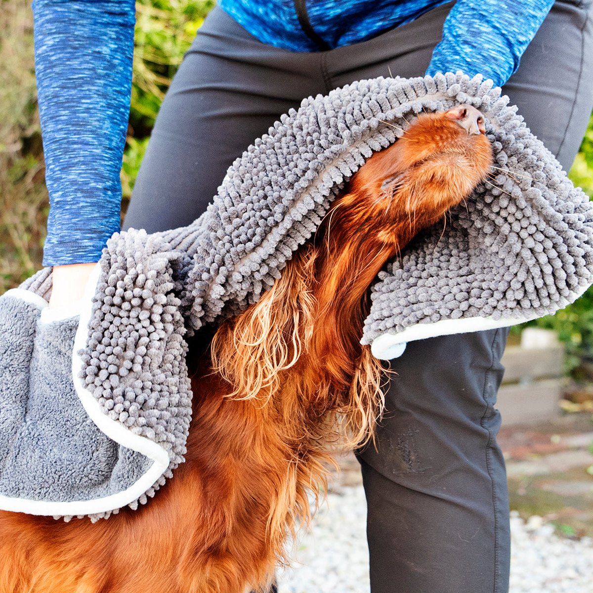 Henry Wag Noodle Glove Dog Drying Towel 80 X 35cm